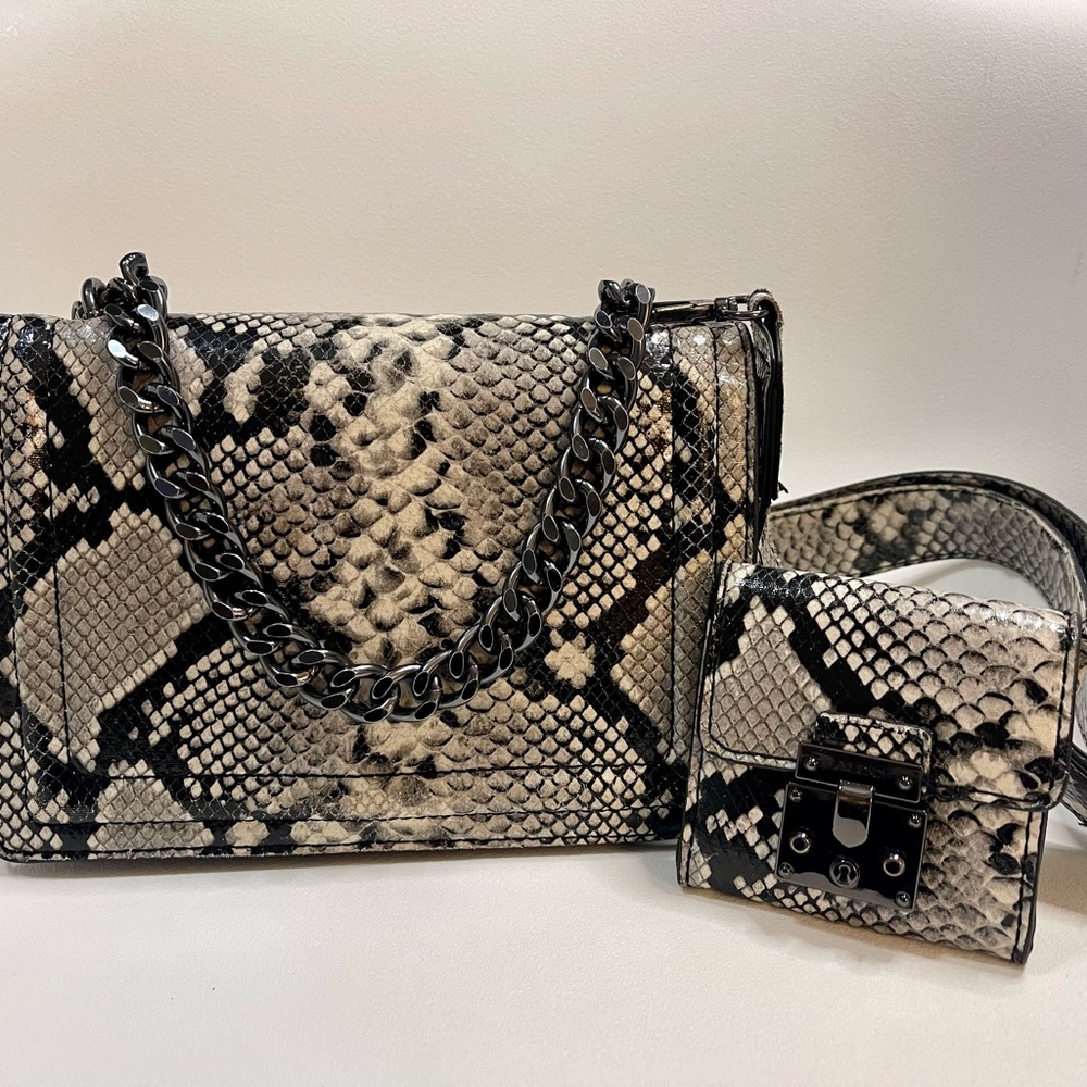 ALDO CROSS BODY BAG W POUCH
